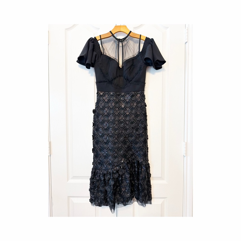 Three Floor A Line Cocktail Elegant Black Lace Dress Size US 0
